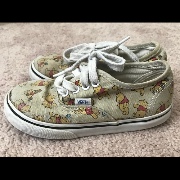 winnie the pooh vans size 7.5